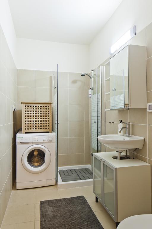 Tlv Suites By The Sea - 2 Rooms Tel Aviv Luaran gambar